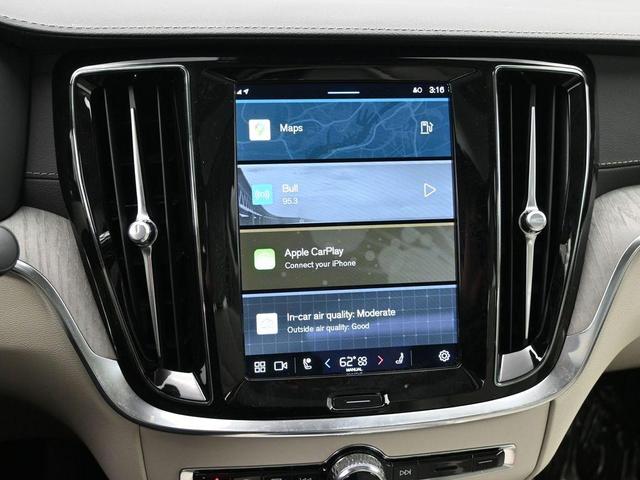 Photo of 2024 Crystal White Metallic Volvo S60