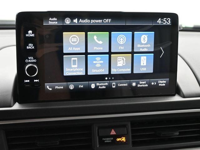 Photo of 2025 Obsidian Blue Pearl Honda Pilot