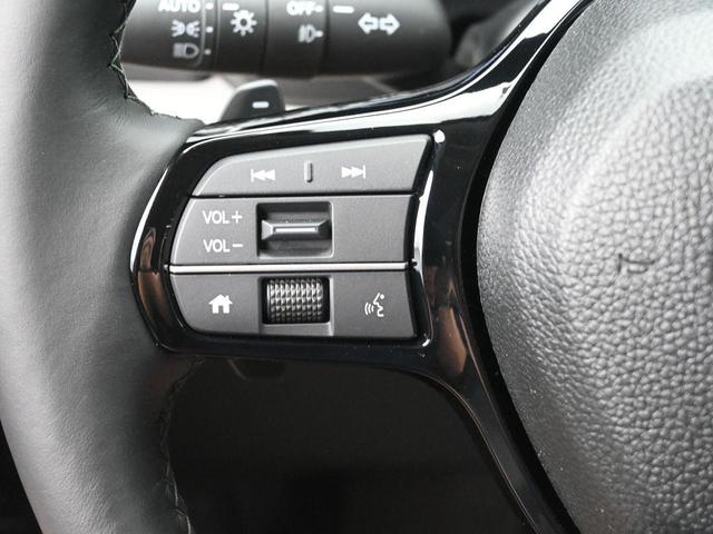 Photo of 2025 Obsidian Blue Pearl Honda Pilot