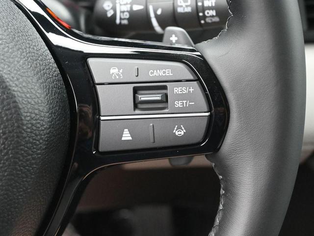 Photo of 2025 Obsidian Blue Pearl Honda Pilot