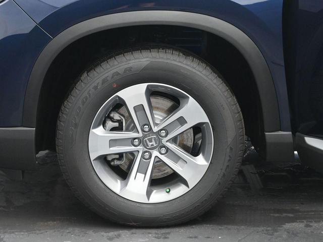 Photo of 2025 Obsidian Blue Pearl Honda Pilot
