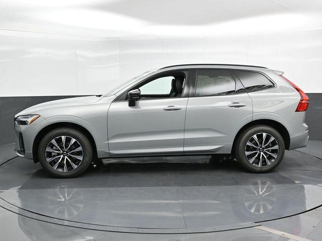 Photo of 2025 Metallic Volvo XC60