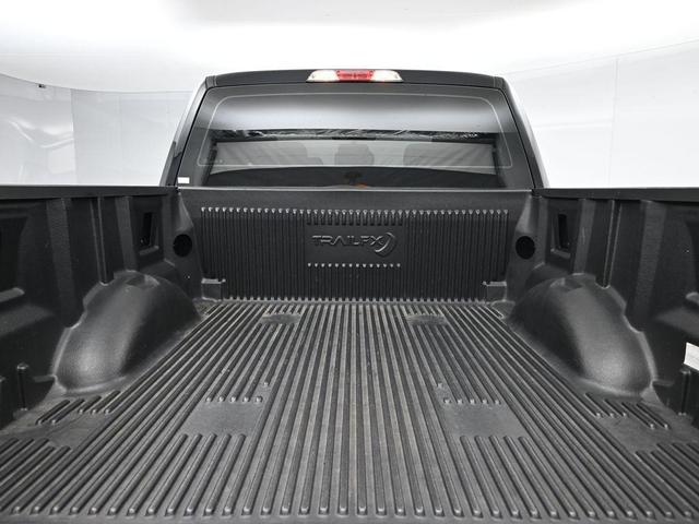 Photo of 2020 Agate Black Metallic Ford F-150