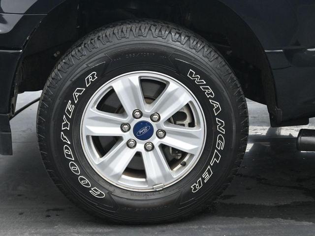 Photo of 2020 Agate Black Metallic Ford F-150