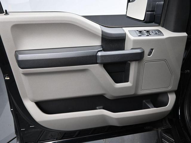 Photo of 2020 Agate Black Metallic Ford F-150