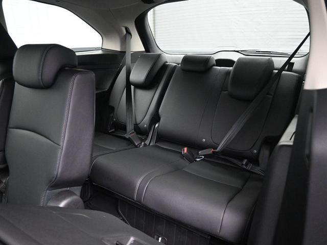 Photo of 2026 Platinum White Pearl Honda Odyssey