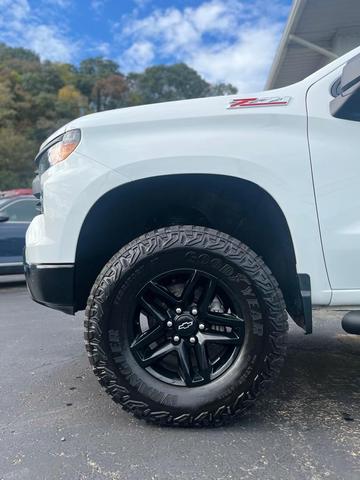Photo of 2023 Summit White Chevrolet Silverado 1500