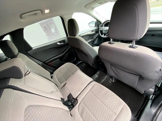 Photo of 2021 Carbonized Gray Metallic Ford Escape