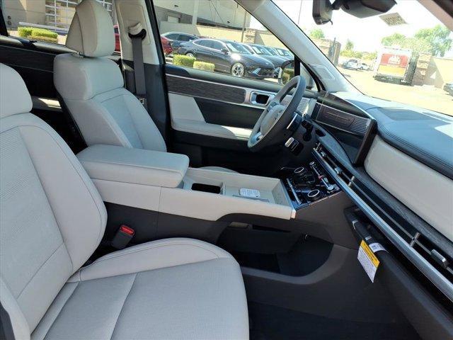 Photo of 2026 Shimmering Silver Hyundai SANTA FE HEV