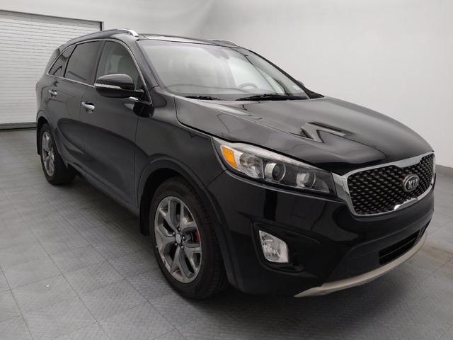 Photo of 2017 Ebony Black Kia Sorento