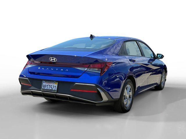 Photo of 2025 Intense Blue Hyundai ELANTRA