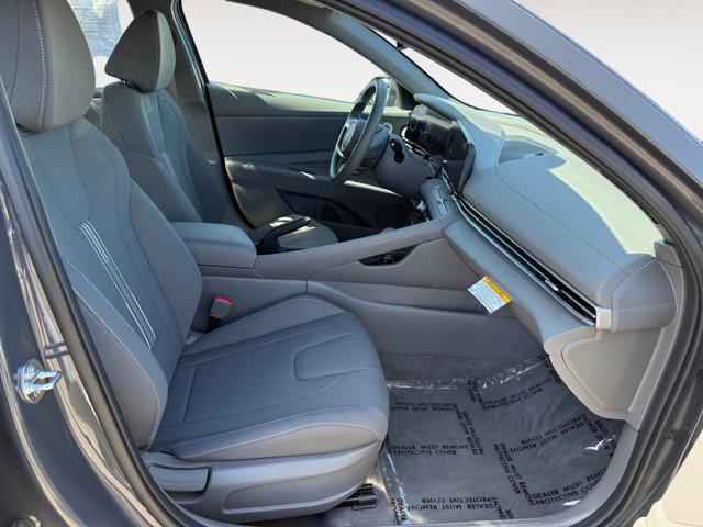 Photo of 2024 Ecotronic Gray Hyundai ELANTRA