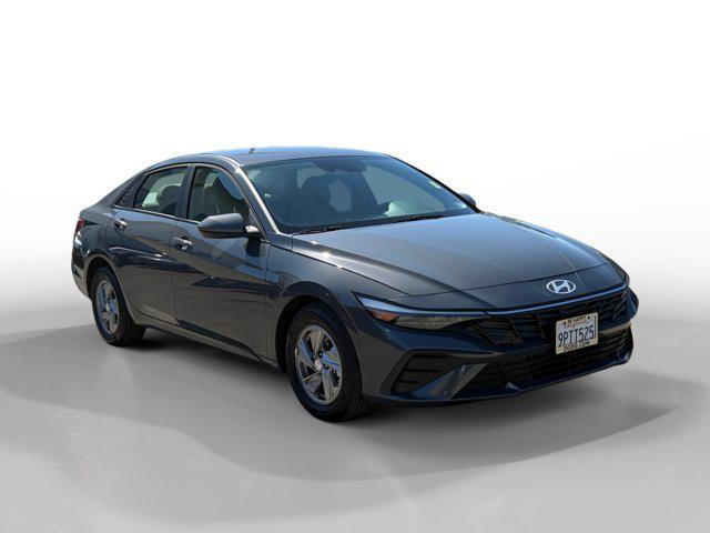 Photo of 2025 Ecotronic Gray Hyundai ELANTRA