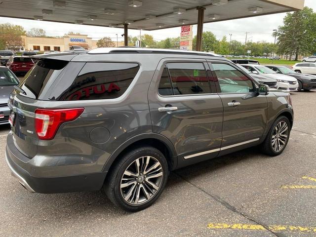 Photo of 2016 Charcoal Ford Explorer