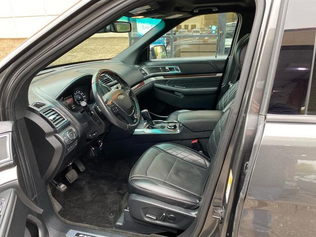 Photo of 2016 Charcoal Ford Explorer