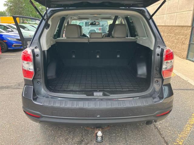 Photo of 2014 Dark Gray Metallic Subaru Forester