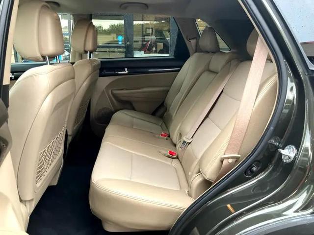 Photo of 2012 Tuscan Olive Kia Sorento