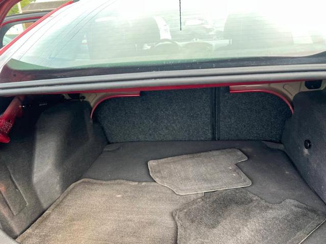 Photo of 2017 Burgundy Ford Focus