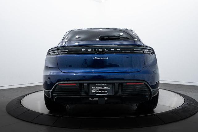 Photo of 2024 Gentian Blue Metallic Porsche Macan
