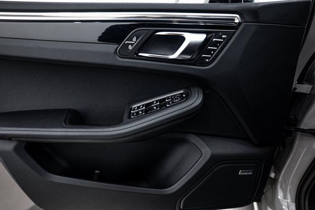 Photo of 2025 Chalk Porsche Macan
