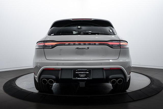 Photo of 2025 Chalk Porsche Macan