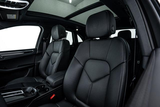 Photo of 2025 Chalk Porsche Macan