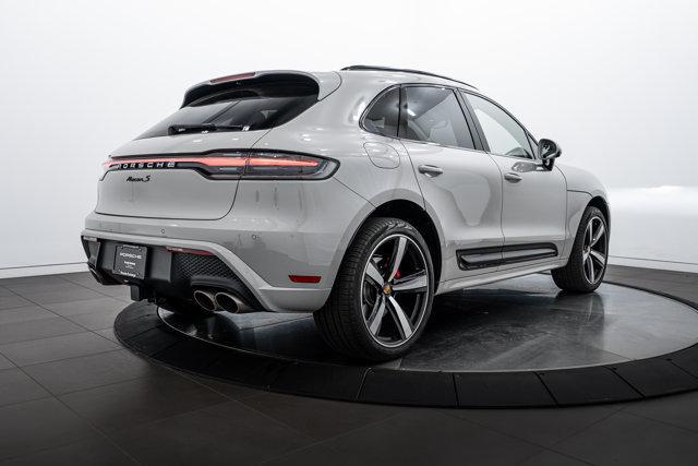 Photo of 2025 Chalk Porsche Macan