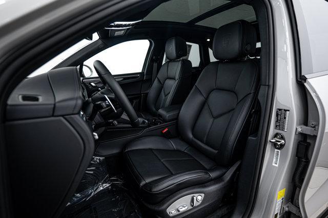 Photo of 2025 Chalk Porsche Macan