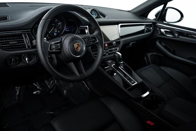 Photo of 2025 Jet Black Metallic Porsche Macan