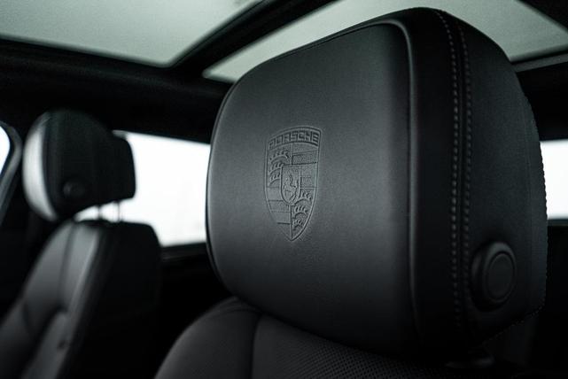 Photo of 2025 Jet Black Metallic Porsche Macan