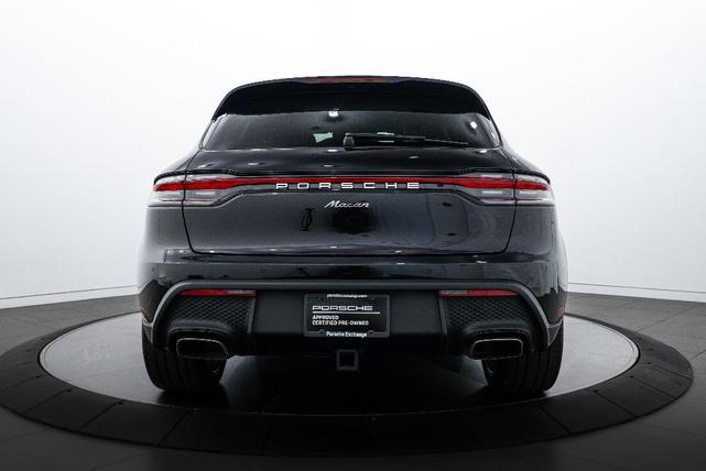 Photo of 2025 Jet Black Metallic Porsche Macan