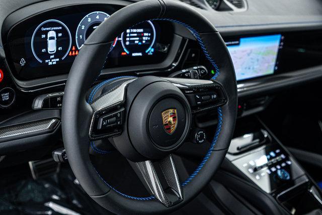 Photo of 2025 Arctic Grey Porsche Cayenne