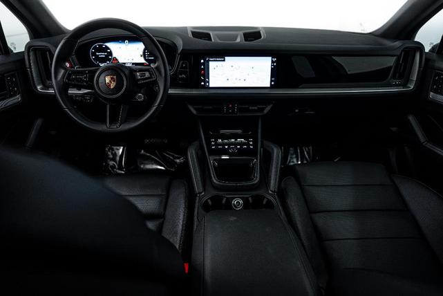 Photo of 2025 Black Metallic Porsche Cayenne