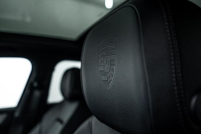 Photo of 2025 Black Metallic Porsche Cayenne