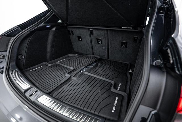Photo of 2025 Volcano Grey Metallic Porsche Macan