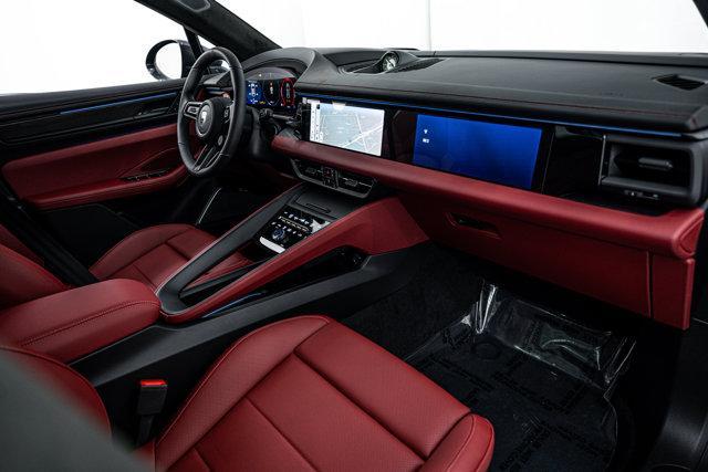 Photo of 2025 Slate Gray Porsche Macan