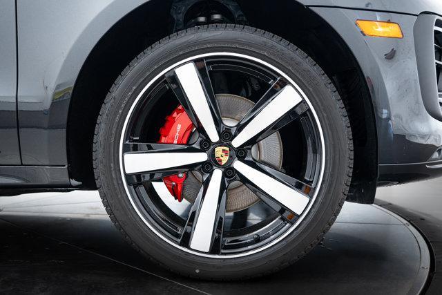 Photo of 2025 Volcano Grey Metallic Porsche Macan