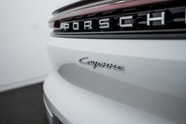 Photo of 2025 White Porsche Cayenne