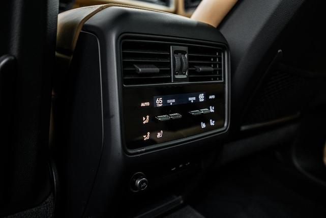 Photo of 2025 White Porsche Cayenne