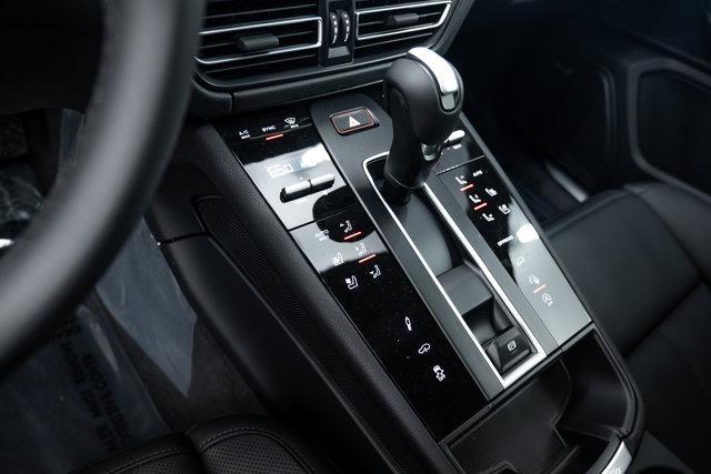Photo of 2025 Jet Black Metallic Porsche Macan