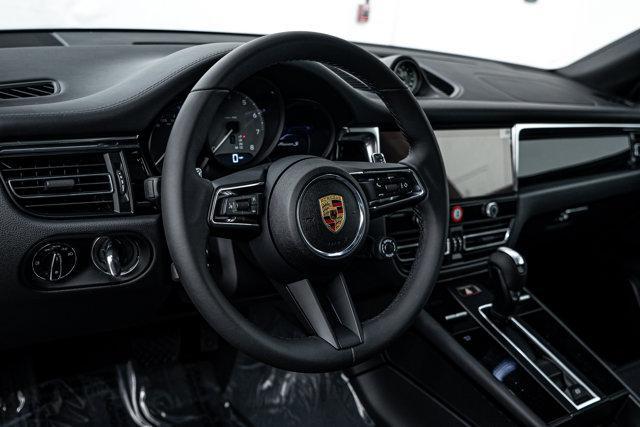 Photo of 2025 Jet Black Metallic Porsche Macan