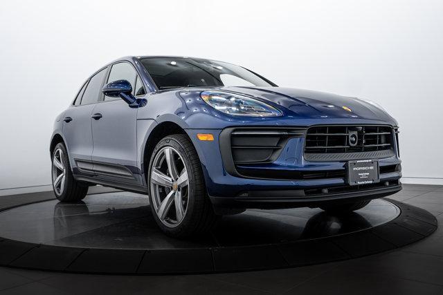 Photo of 2025 Gentian Blue Metallic Porsche Macan