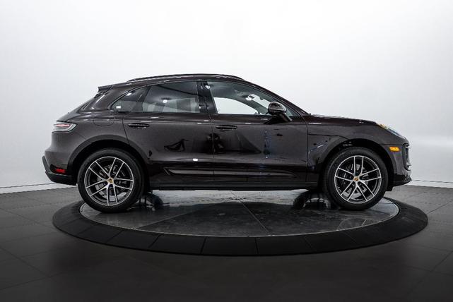 Photo of 2025 Copper Porsche Macan