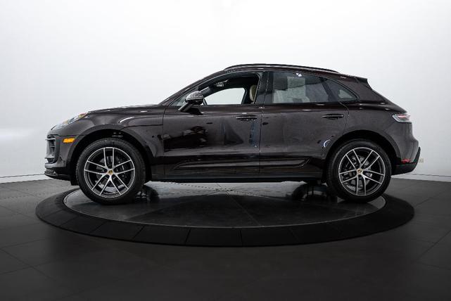Photo of 2025 Copper Porsche Macan