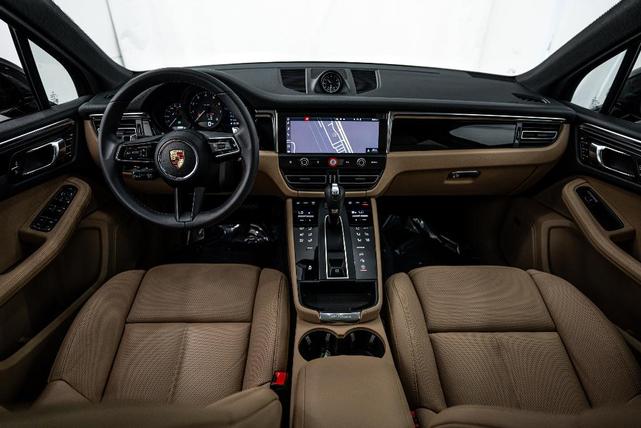 Photo of 2025 Copper Porsche Macan