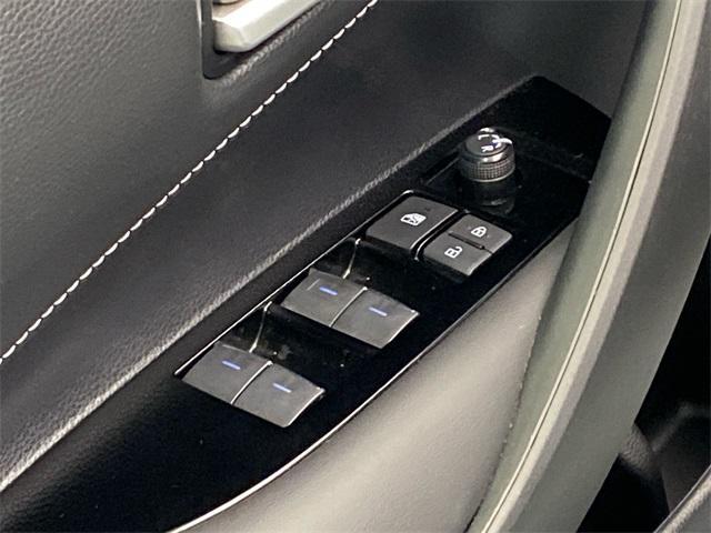 Photo of 2022 Classic Silver Metallic Toyota Corolla