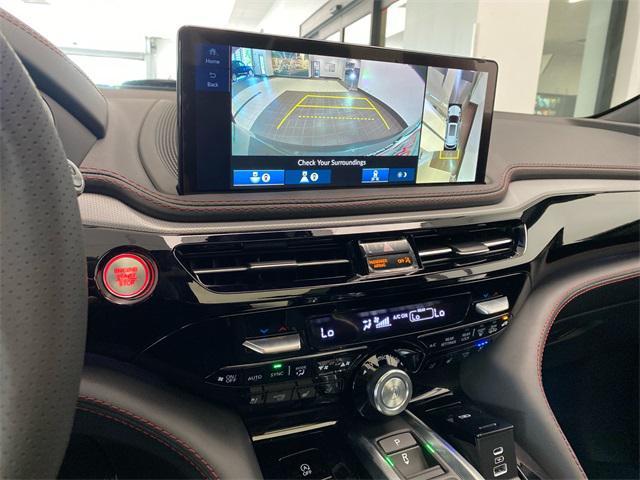 Photo of 2025 Liquid Carbon Acura MDX