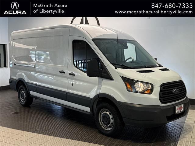 Photo of 2018 Oxford White Ford Transit-250