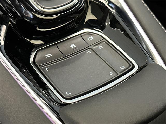 Photo of 2025 Majestic Black Pearl Acura RDX