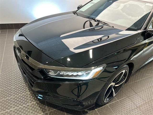 Photo of 2019 Crystal Black Pearl Honda Accord